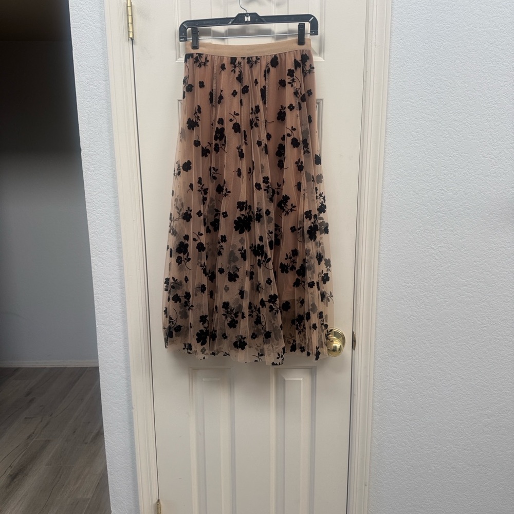 CHICWISH Elegant Black Floral Nude Tulle Skirt - Picture 6 of 6